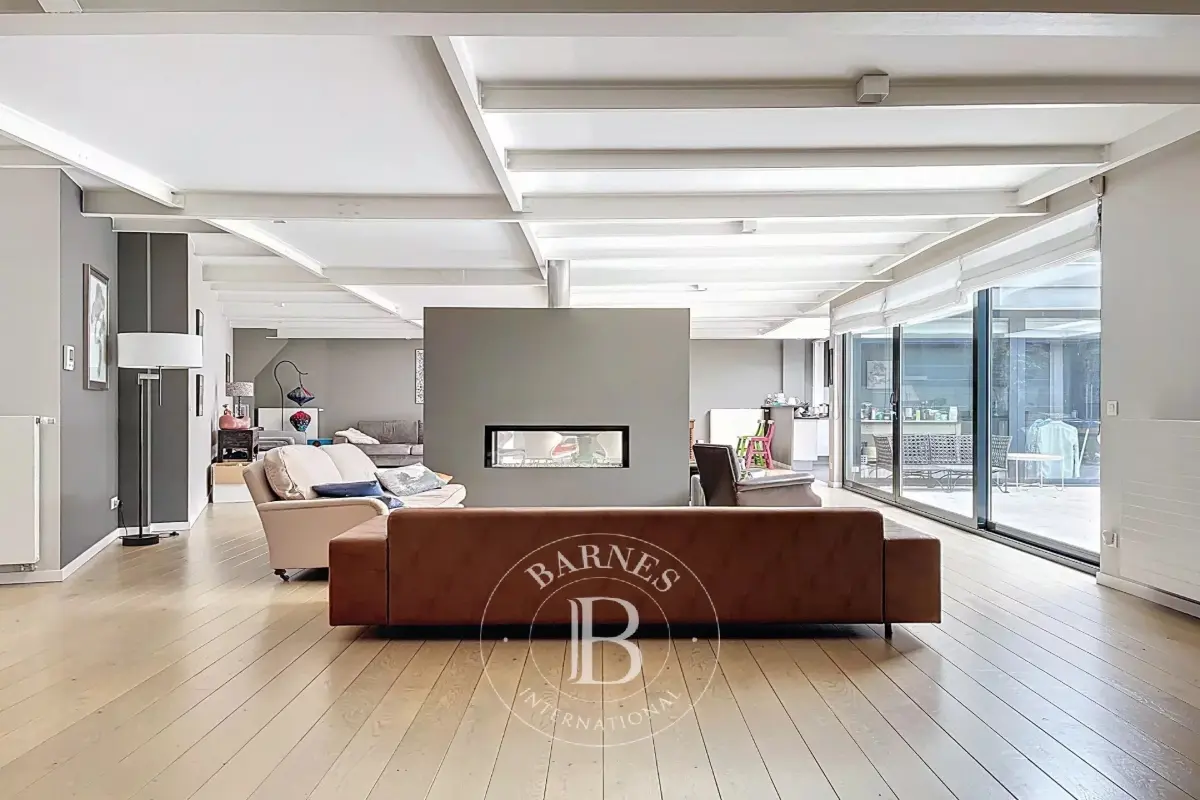 Loft à louer à Etterbeek 1040 4850.00€ 4 chambres 320.00m² - annonce 588783