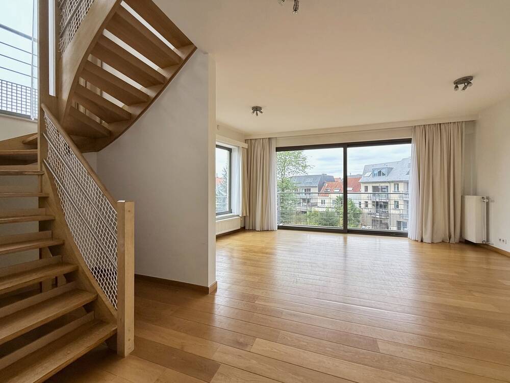 Duplex à louer à Kraainem 1950 2380.00€ 3 chambres 155.00m² - annonce 589194