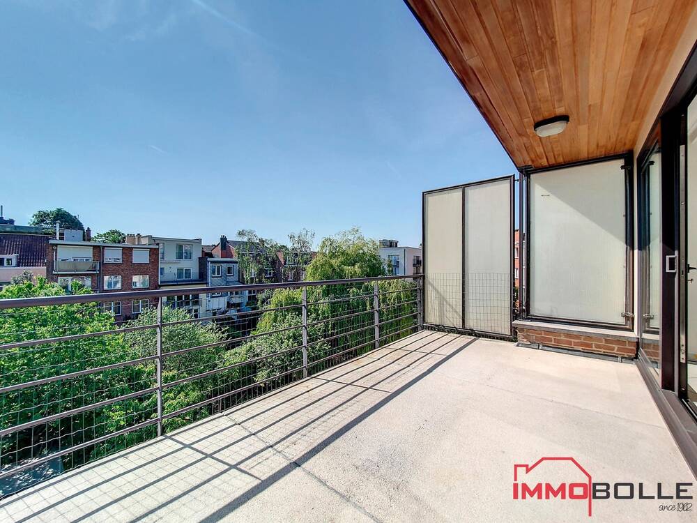 Duplex à louer à Auderghem 1160 2200.00€ 4 chambres 183.00m² - annonce 589038