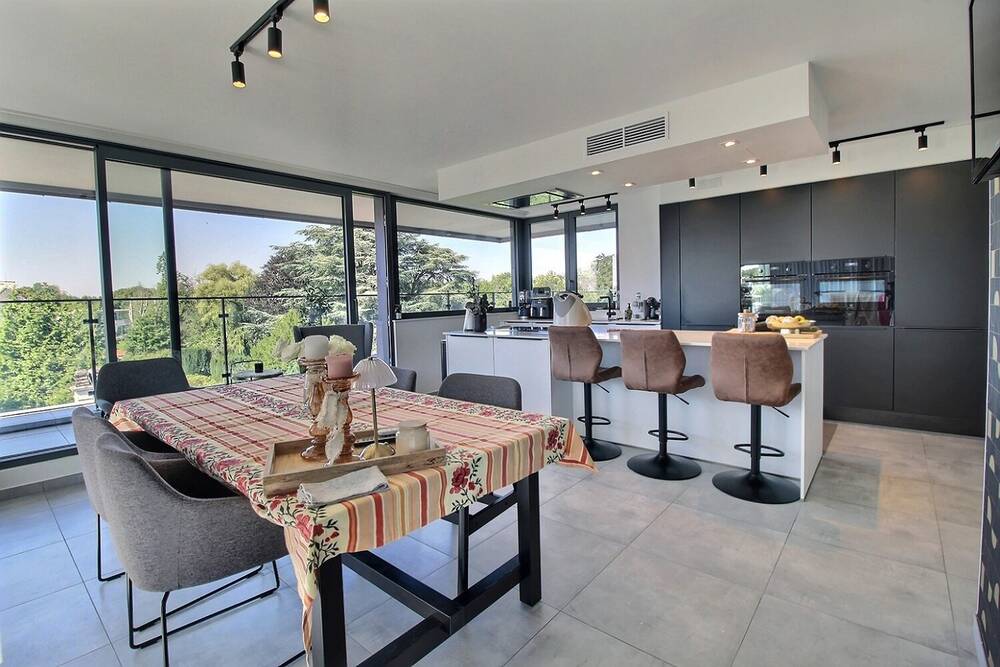 Penthouse à louer à Loverval 6280 2200.00€ 3 chambres 208.00m² - annonce 589568