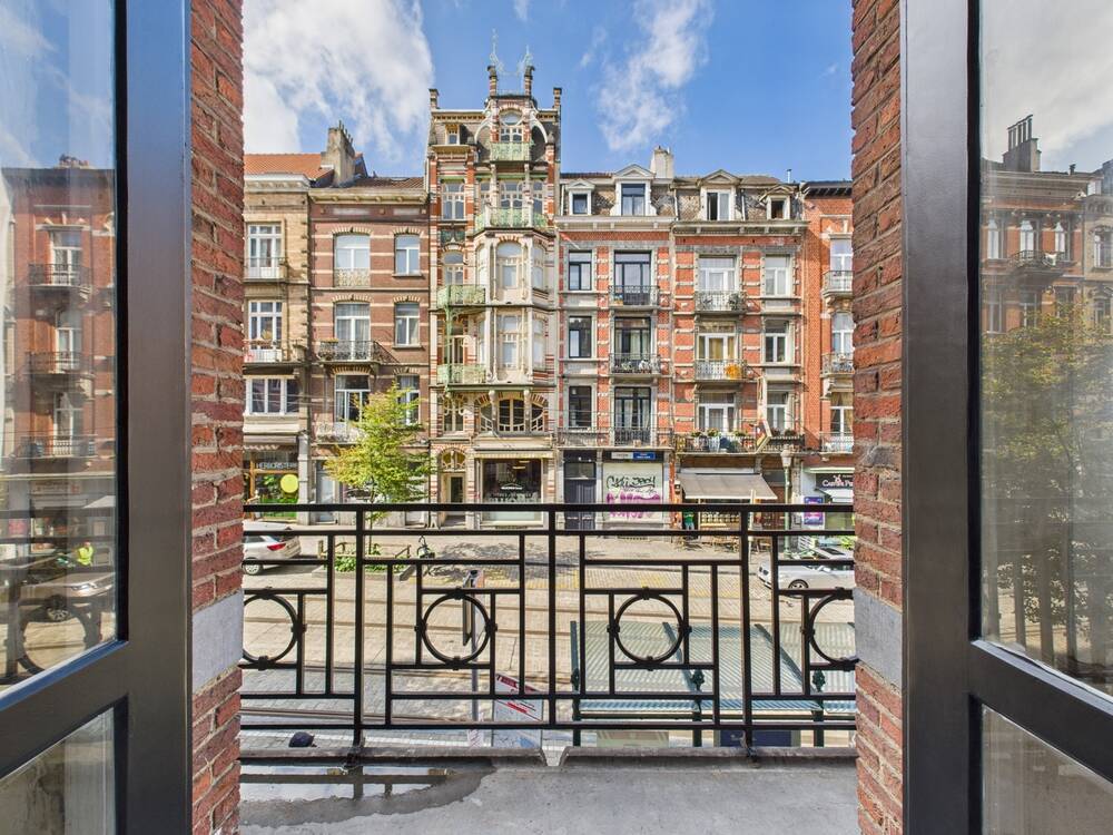Huis te koop in Sint-Gillis 1060 599000.00€ 3 slaapkamers 215.00m² - Zoekertje 589770