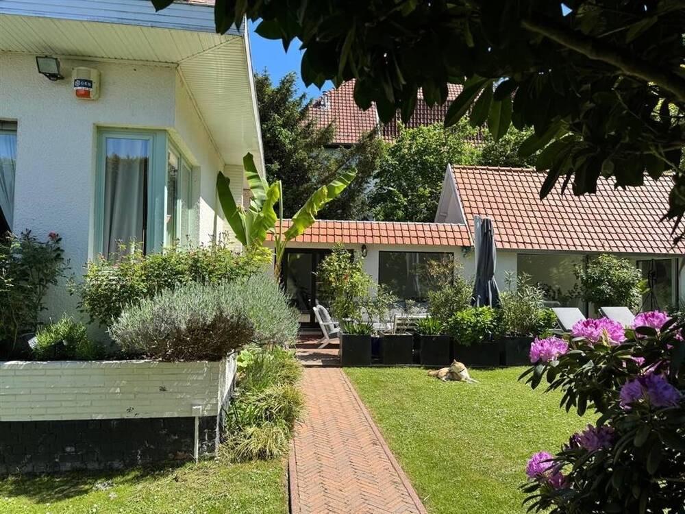 Huis te  in Sint-Genesius-Rode 1640 645000.00€ 3 slaapkamers 141.00m² - Zoekertje 589823