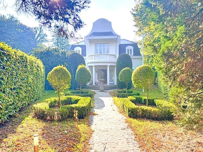 Maison à louer à Uccle 1180 4500.00€ 4 chambres 364.00m² - annonce 589851