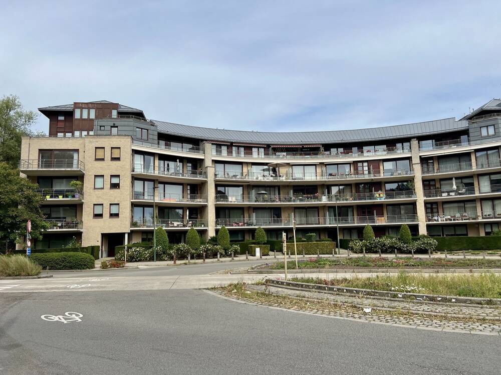 Penthouse à vendre à Woluwe-Saint-Lambert 1200 639000.00€ 3 chambres m² - annonce 589994