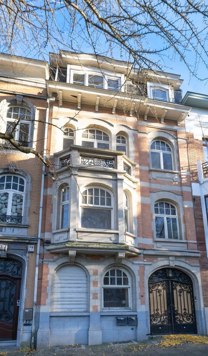 Benedenverdieping te  koop in Schaarbeek 1030 325000.00€ 3 slaapkamers 155.00m² - Zoekertje 590077