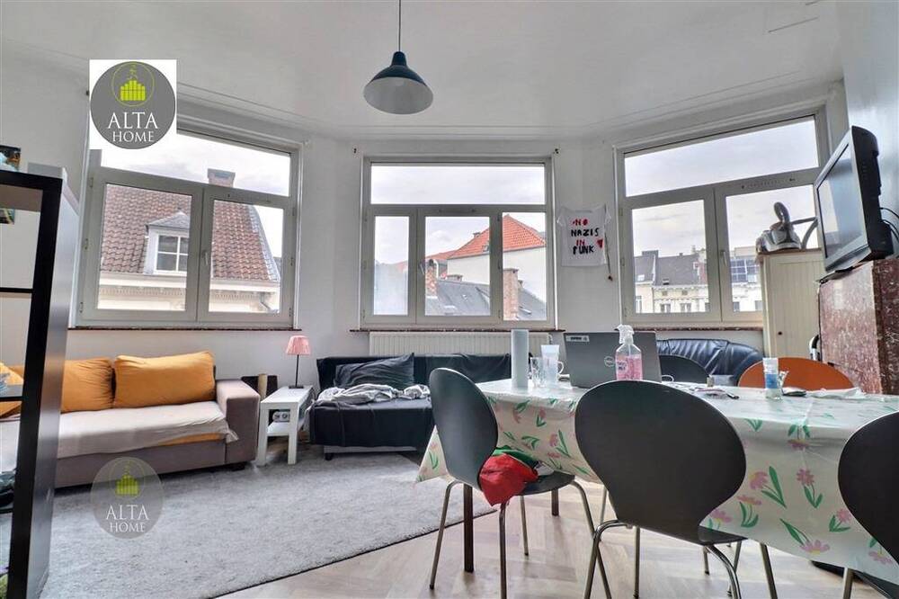 Appartement te in Brussel 1000 299000.00€ 2 slaapkamers m² - Zoekertje 590854