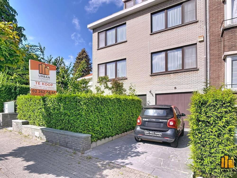Huis te in Strombeek-Bever 1853 649000.00€ 4 slaapkamers 256.00m² - Zoekertje 590276