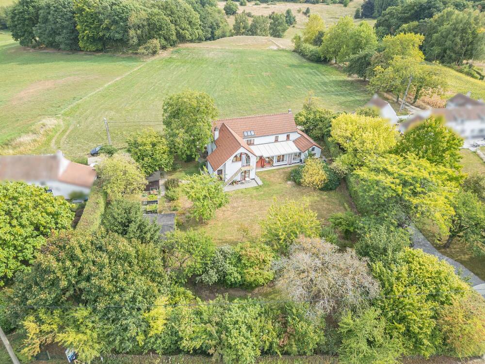 Huis te  koop in Lasne 1380 695000.00€ 4 slaapkamers 265.00m² - Zoekertje 590161