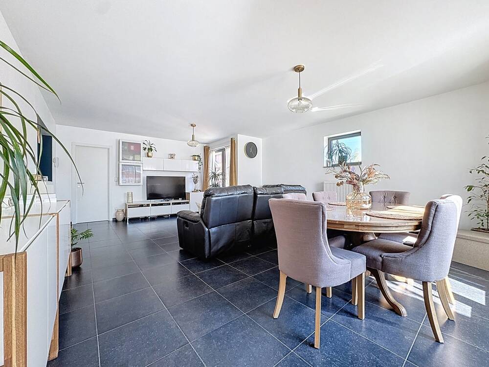 Appartement à  à Molenbeek-Saint-Jean 1080 325000.00€ 3 chambres 115.00m² - annonce 590537