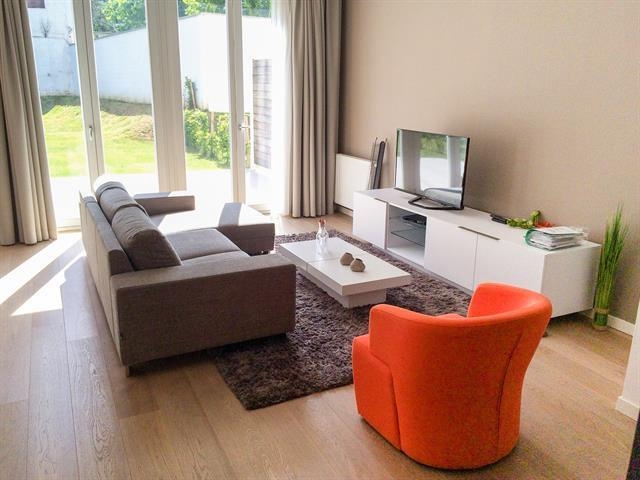 Rez-de-chaussée à louer à Ixelles 1050 2850.00€ 3 chambres 130.00m² - annonce 591391