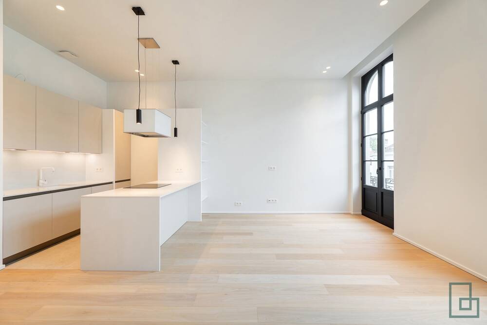 Appartement à  à Schaerbeek 1030 0.00€ 2 chambres 90.00m² - annonce 592763
