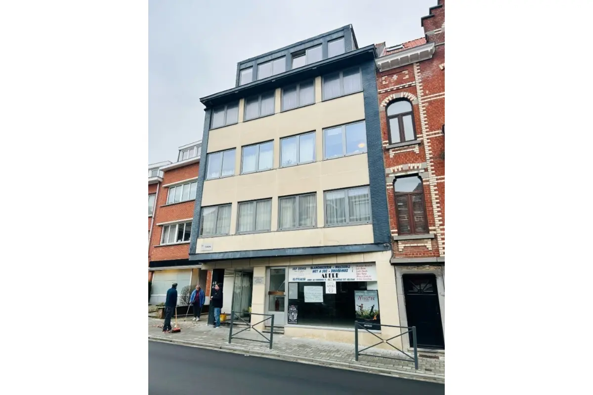 Handelszaak te  koop in Sint-Lambrechts-Woluwe 1200 250000.00€  slaapkamers 100.00m² - Zoekertje 592159