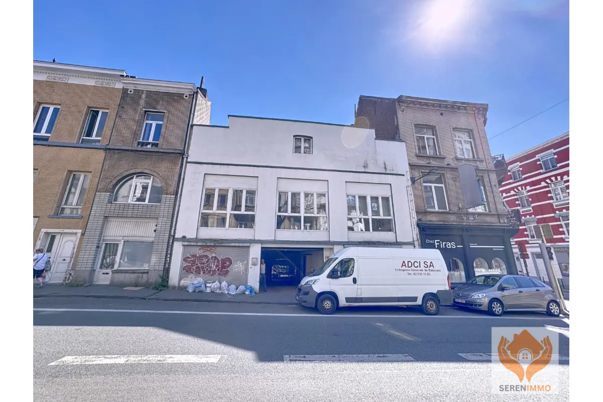 Appartementsgebouw te  koop in Brussel 1000 900000.00€  slaapkamers 1100.00m² - Zoekertje 592394