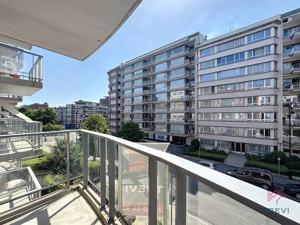 Appartement à louer à Molenbeek-Saint-Jean 1080 1450.00€ 3 chambres 95.00m² - annonce 592878