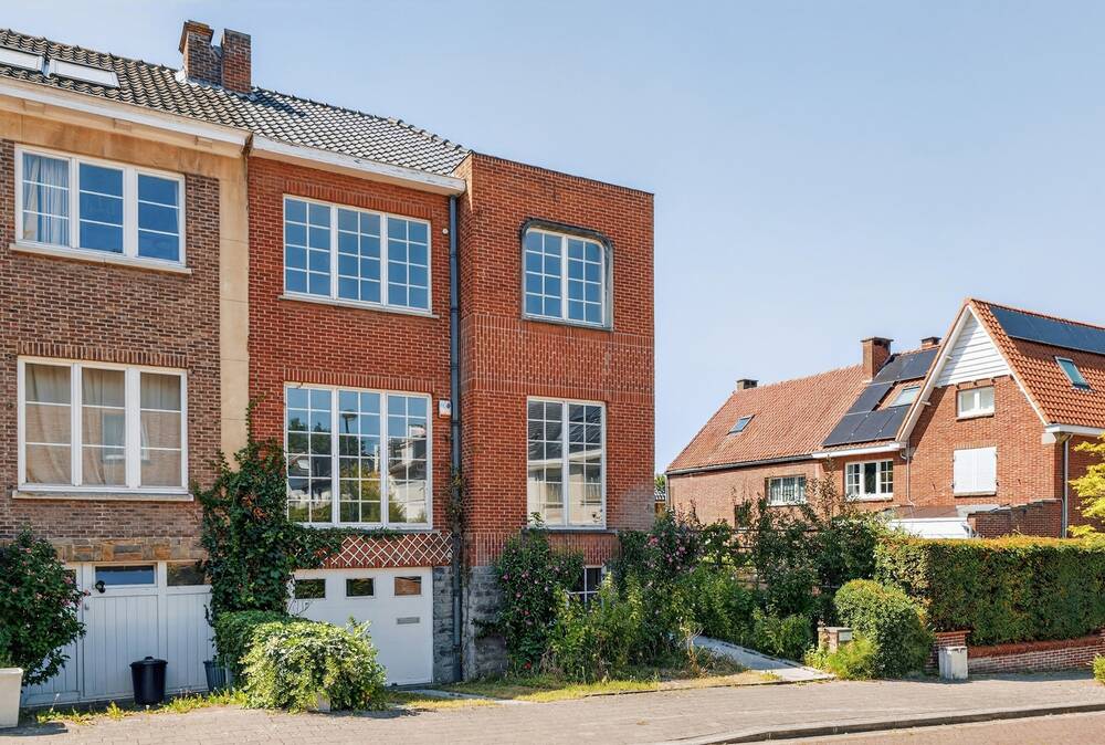 Huis te koop in Sint-Pieters-Woluwe 1150 695000.00€ 4 slaapkamers 216.00m² - Zoekertje 593003