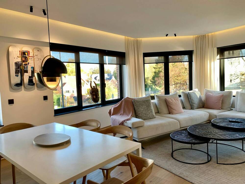 Appartement te huur in Sint-Lambrechts-Woluwe 1200 2100.00€ slaapkamers m² - Zoekertje 593152