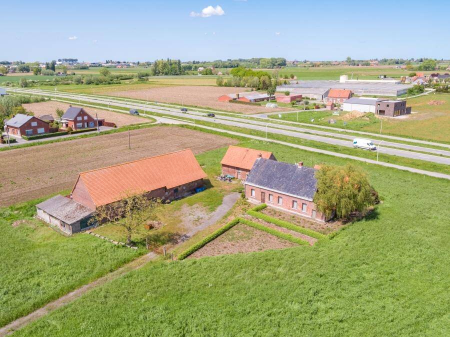 Ferme à vendre à Roulers 8800 450000.00€ 3 chambres m² - annonce 593252