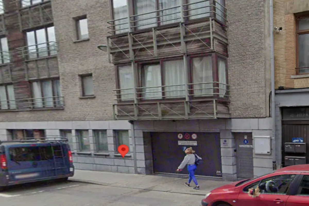 Parking te  in Elsene 1050 34800.00€  slaapkamers m² - Zoekertje 593532