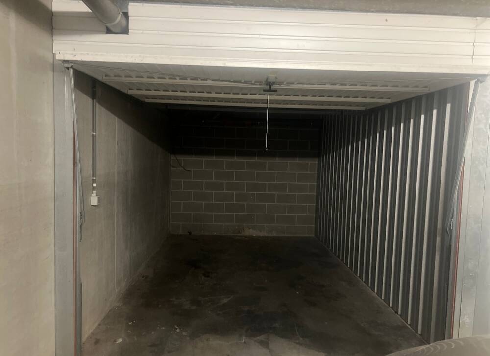 Parking & garage te  koop in Sint-Agatha-Berchem 1082 35000.00€  slaapkamers m² - Zoekertje 593431