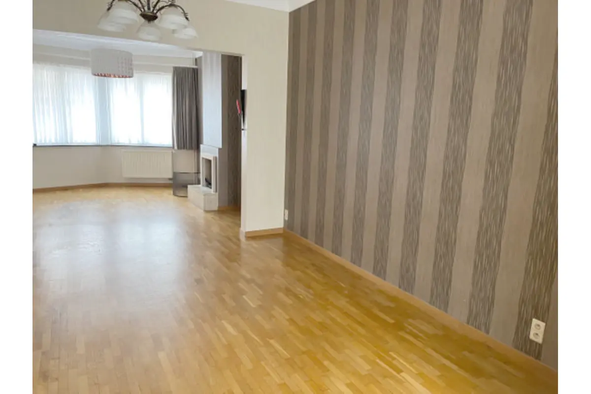 Maison à vendre à Evere 1140 549000.00€ 5 chambres 260.00m² - annonce 593487