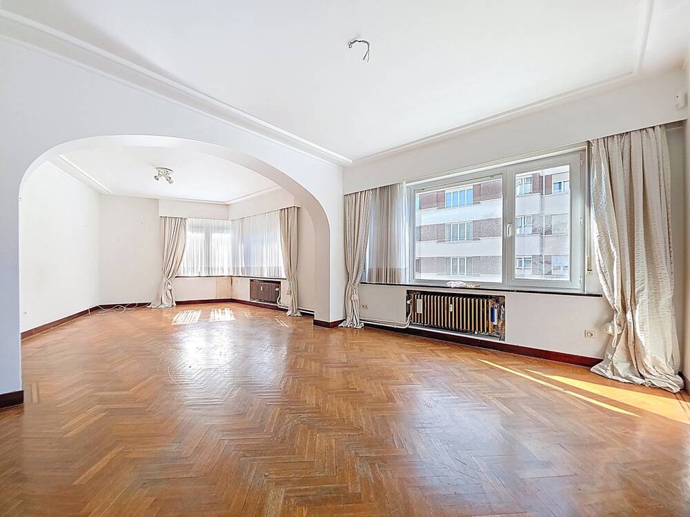 Appartement à vendre à Woluwe-Saint-Pierre 1150 449000.00€ 3 chambres 142.00m² - annonce 594554