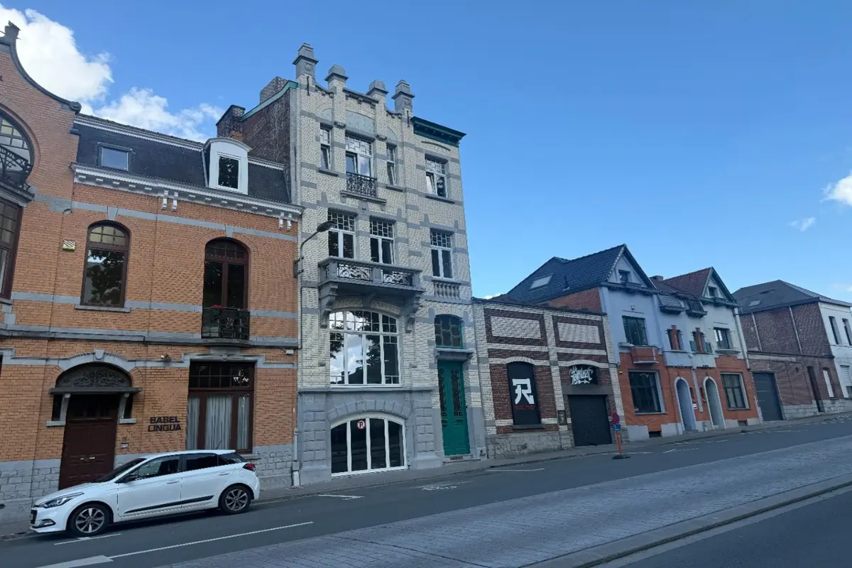 Maison de maître à louer à Tournai 7500 2500.00€ 5 chambres 369.00m² - annonce 594608