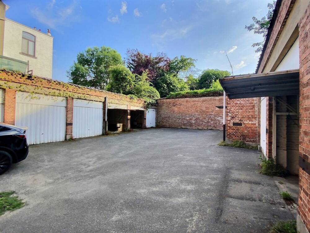 Parking & garage te huur in Elsene 1050 135.00€ slaapkamers m² - Zoekertje 595390