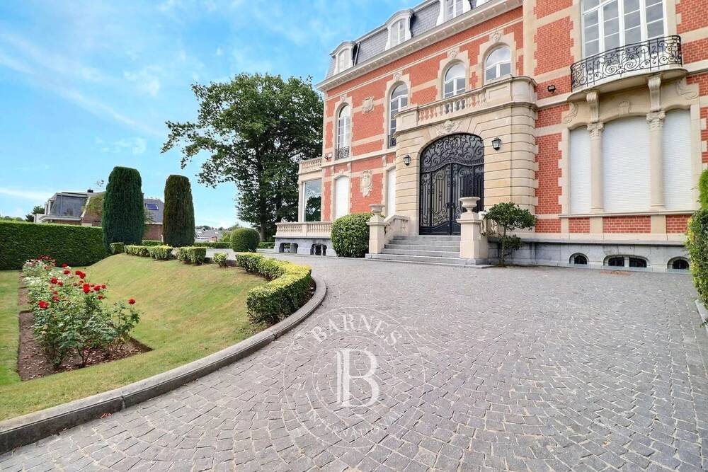 Handelszaak te huur in Sint-Pieters-Woluwe 1150 12500.00€ 6 slaapkamers 900.00m² - Zoekertje 595312