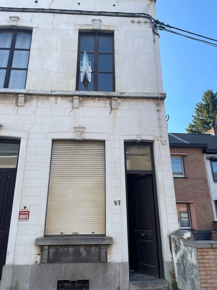 Maison à à Lodelinsart 6042 39000.00€ 1 chambres 43.00m² - annonce 595803