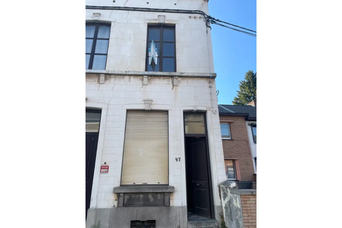 Huis te  in Lodelinsart 6042 39000.00€ 1 slaapkamers 43.00m² - Zoekertje 595803