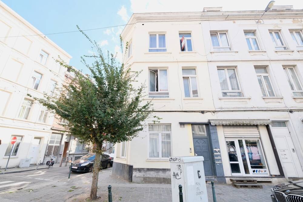 Appartementsgebouw te koop in Anderlecht 1070 449000.00€ 5 slaapkamers 200.00m² - Zoekertje 595953