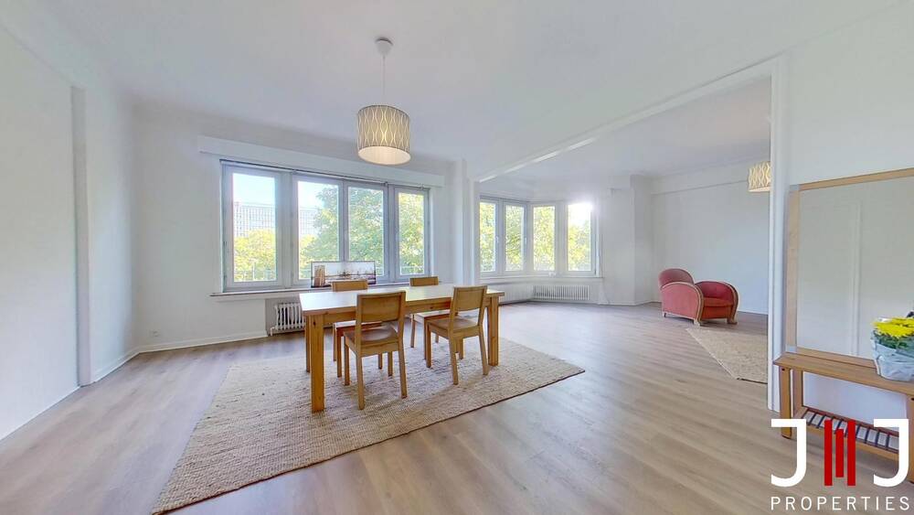 Appartement à à Schaerbeek 1030 2300.00€ 4 chambres 182.00m² - annonce 596029