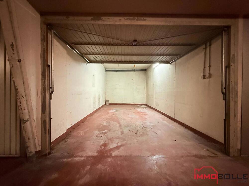 Parking & garage te koop in Watermaal-Bosvoorde 1170 42500.00€ slaapkamers m² - Zoekertje 597006