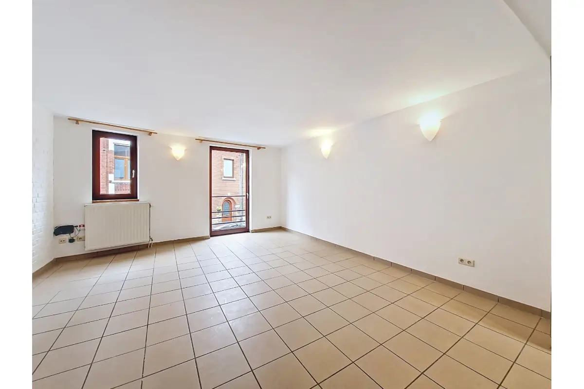Triplex à louer à Namur 5000 950.00€ 2 chambres 102.00m² - annonce 641624
