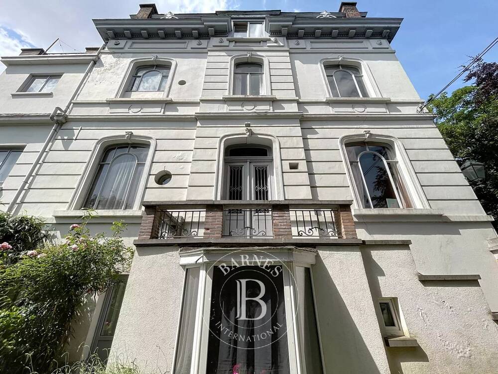 Huis te koop in Ukkel 1180 1950000.00€ slaapkamers 730.00m² - Zoekertje 597907