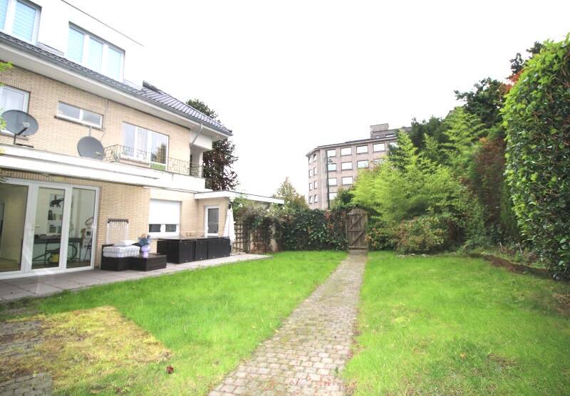 Rez-de-chaussée à louer à Anderlecht 1070 1700.00€ 3 chambres 150.00m² - annonce 598596