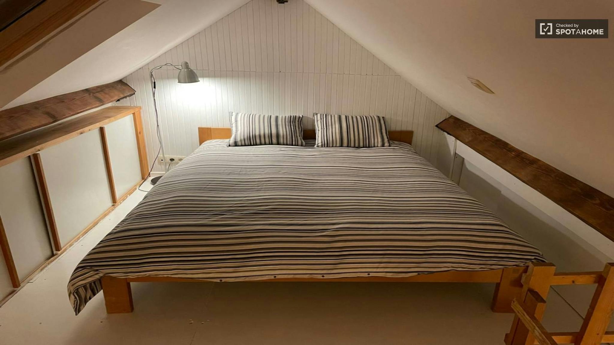 Appartement te  huur in Watermaal-Bosvoorde 1170 900.00€ 1 slaapkamers 30.00m² - Zoekertje 623790