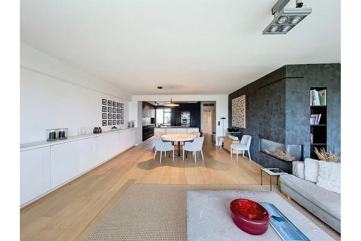 Penthouse te  huur in Sint-Pieters-Woluwe 1150 1950.00€ 1 slaapkamers 105.00m² - Zoekertje 640692