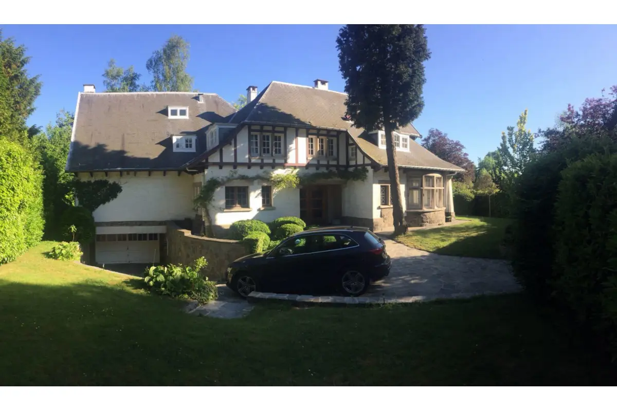Villa te  koop in Ukkel 1180 1650000.00€ 6 slaapkamers 375.00m² - Zoekertje 598749