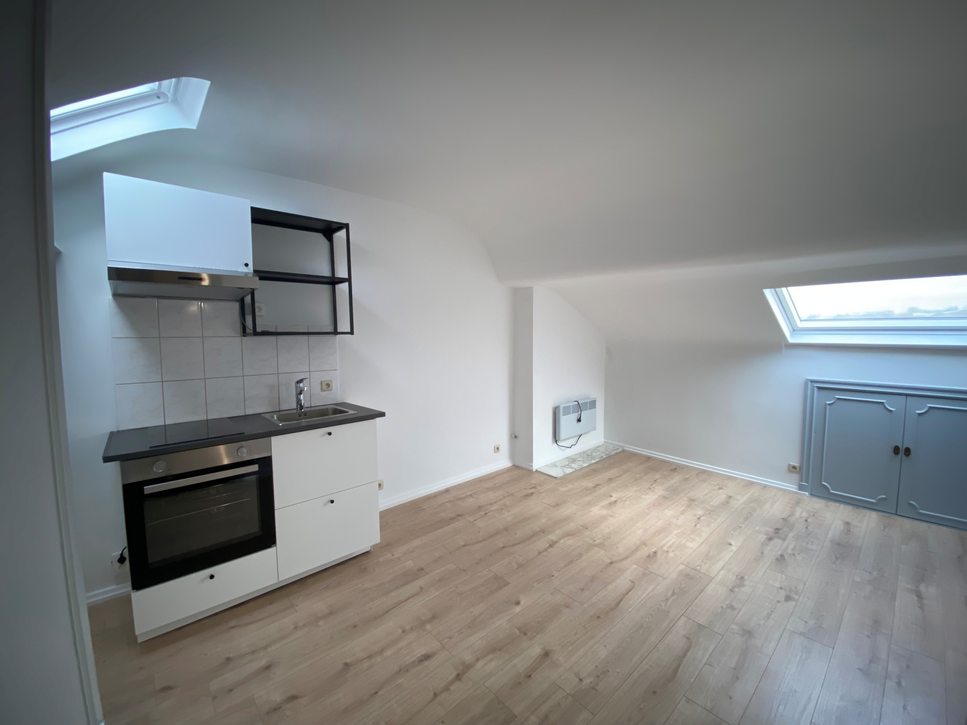 Appartement à louer à Woluwe-Saint-Lambert 1200 700.00€ chambres 25.00m² - annonce 605140