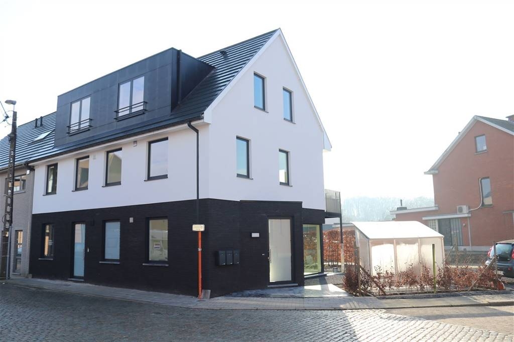 Triplex à louer à Hingene 2880 925.00€ 2 chambres 94.00m² - annonce 599942