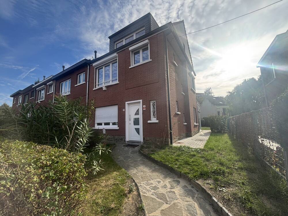 Maison à louer à Uccle 1180 1900.00€ 3 chambres 144.00m² - annonce 599862