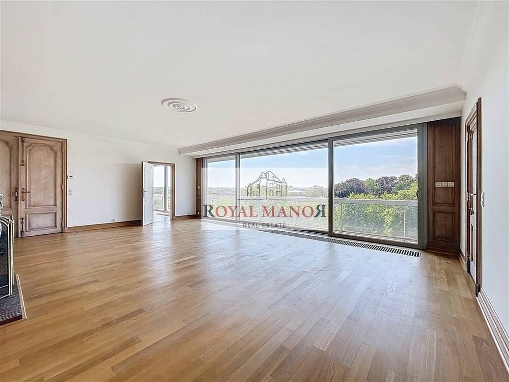 Appartement à vendre à Woluwe-Saint-Pierre 1150 1350000.00€ 3 chambres 270.00m² - annonce 599528