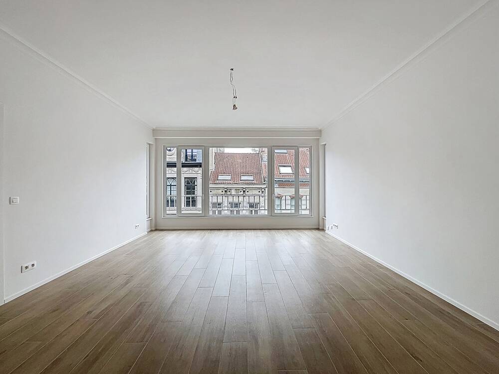 Appartement te  in Elsene 1050 1250.00€ 1 slaapkamers 69.00m² - Zoekertje 599605