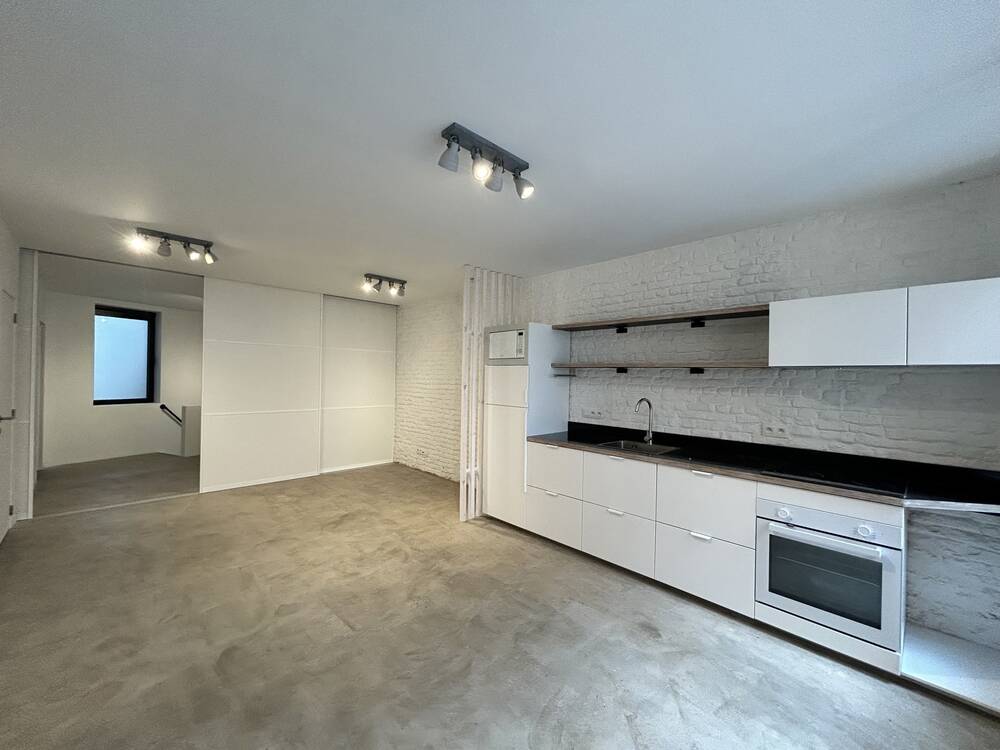 Studio à louer à Ixelles 1050 1200.00€ 0 chambres 70.00m² - annonce 599928