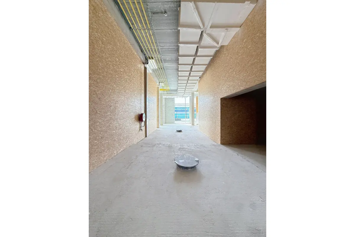 Handelszaak te  huur in Anderlecht 1070 1520.00€  slaapkamers 216.40m² - Zoekertje 599853