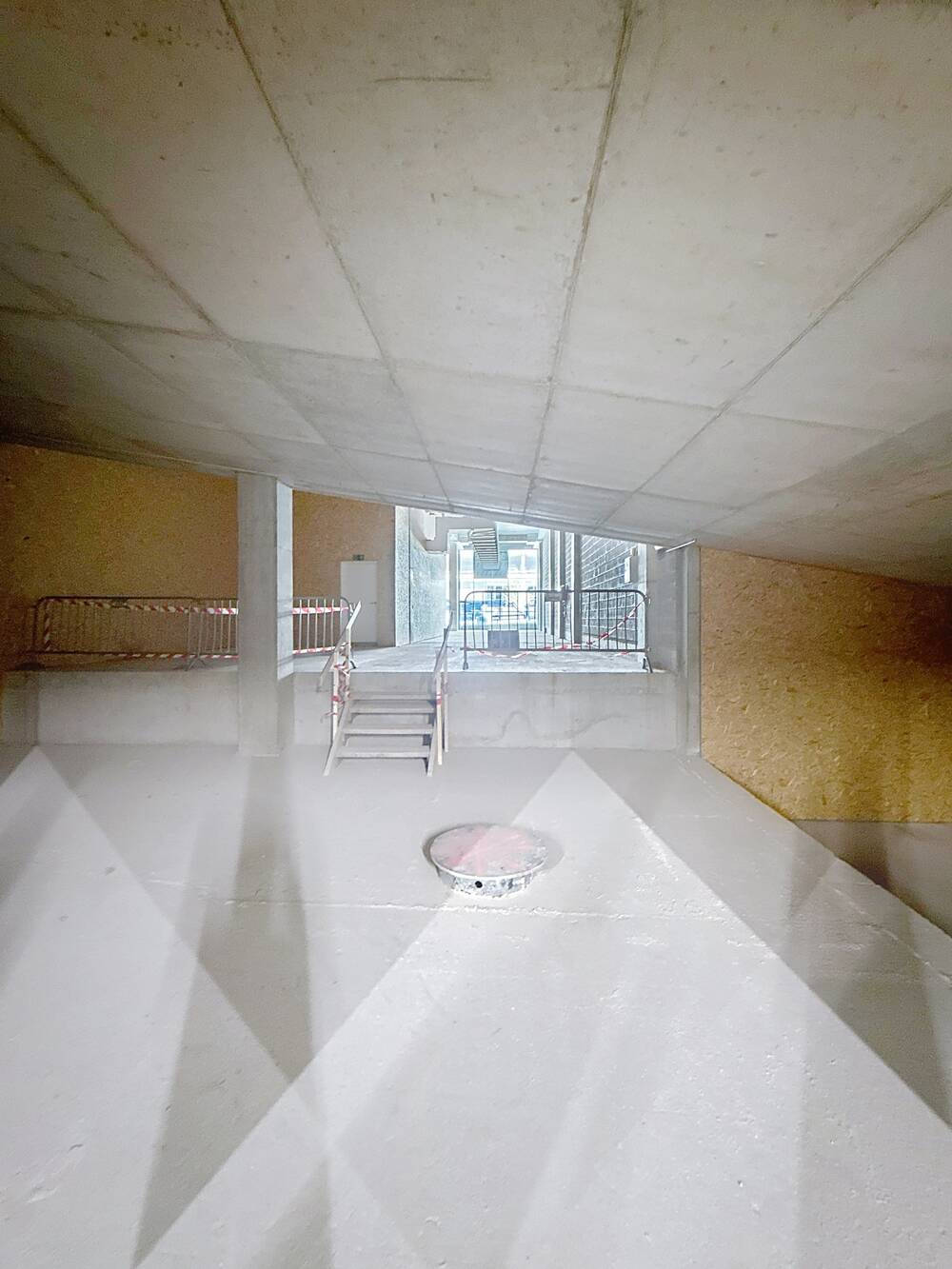 Commerce à louer à Anderlecht 1070 2500.00€ chambres 355.20m² - annonce 599854