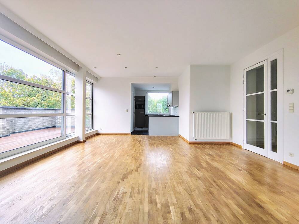 Appartement à louer à Schaerbeek 1030 1400.00€ 2 chambres 105.00m² - annonce 600994