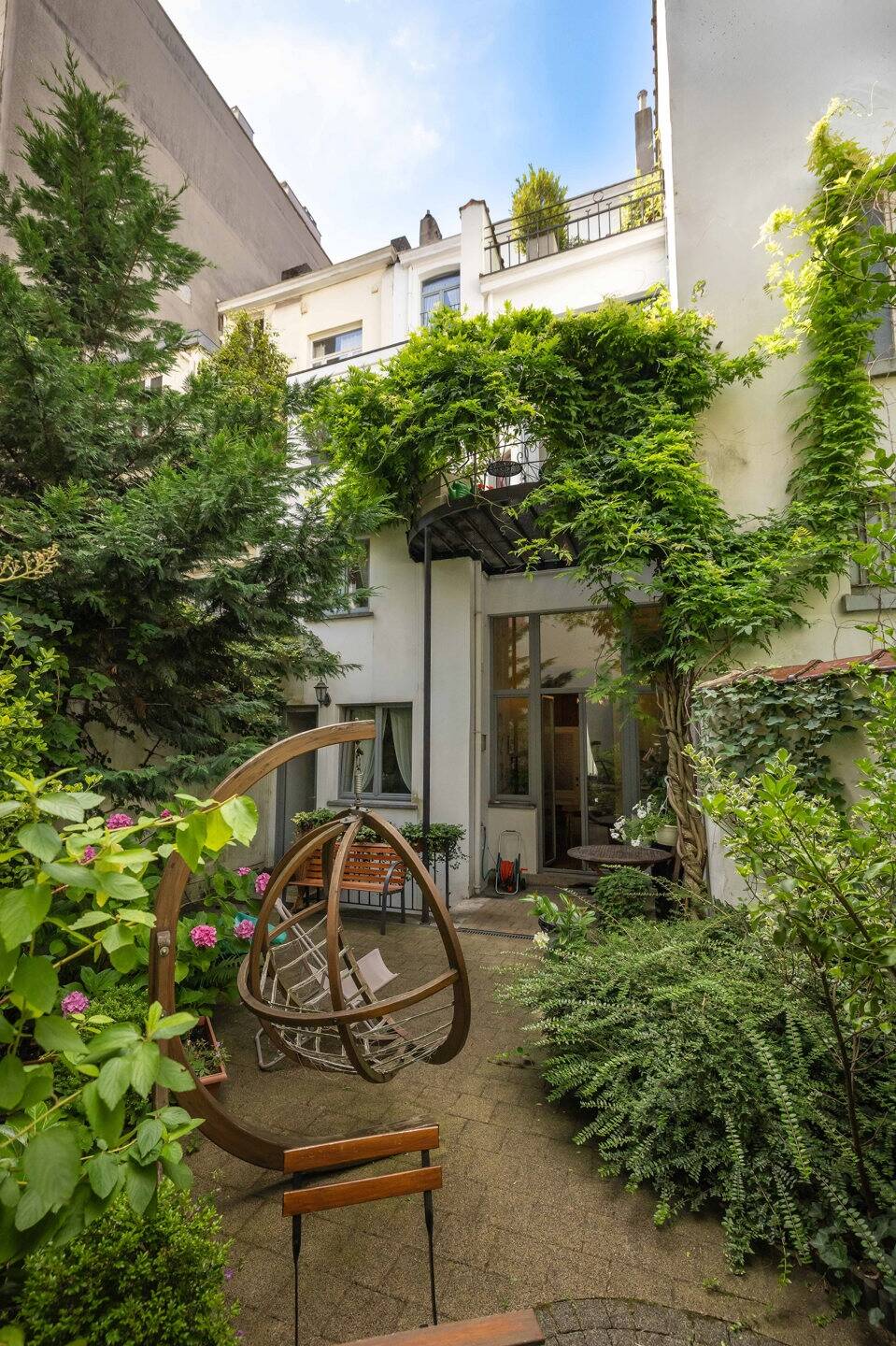 Huis te koop in Sint-Gillis 1060 1195000.00€ 5 slaapkamers 345.00m² - Zoekertje 600841