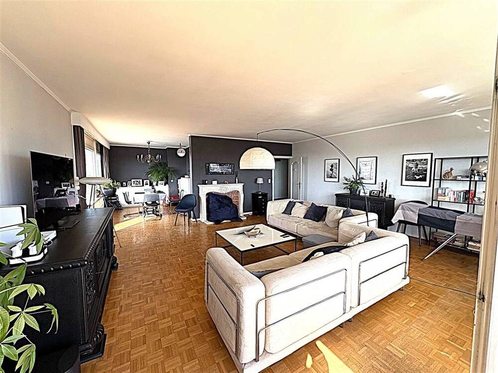 Appartement à à Molenbeek-Saint-Jean 1080 295000.00€ 3 chambres 150.00m² - annonce 600742